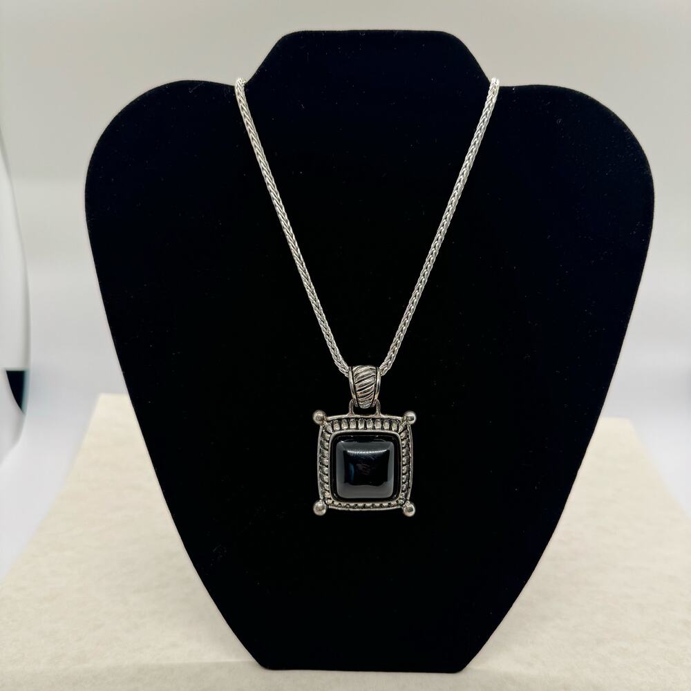 Vintage Premier Designs Silver Tone Black Stone Pendant Chain Necklace Stamped